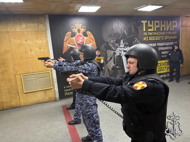 С начальниками филиалов вневедомственной охраны Росгвардии проведены занятия по огневой и физической подготовке 