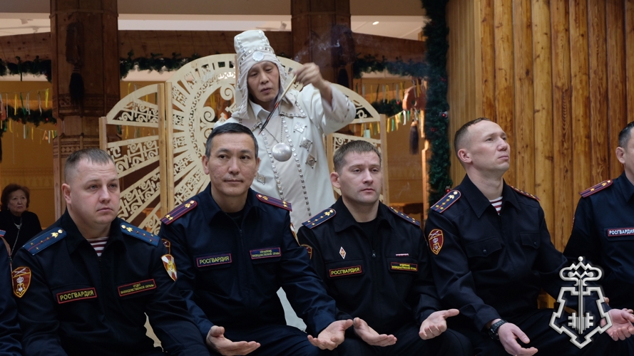 В Доме Арчы провели обряд благословления росгвардейцев на службу 