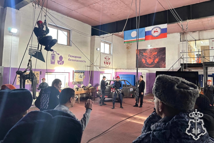 Начальник Управления Росгвардии по Республике Саха (Якутия) провёл рабочие встречи в Вилюйской группе районов
