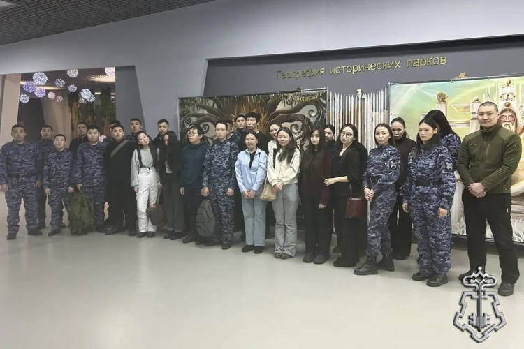 Молодые сотрудники ОВО в Якутске посетили музей ведомства и мультимедийный парк «Россия — моя история»