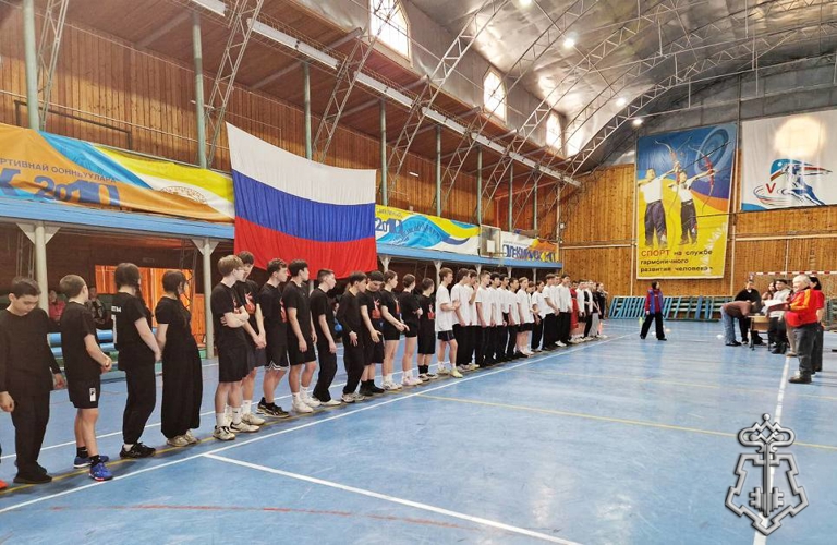 В Олекминске с участием Росгвардии проведен ряд военно-патриотических мероприятий для молодежи