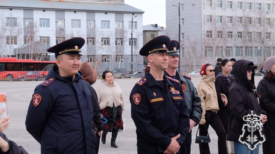Вневедомственная охрана Росгвардии подарила жителям Якутска праздничный концерт