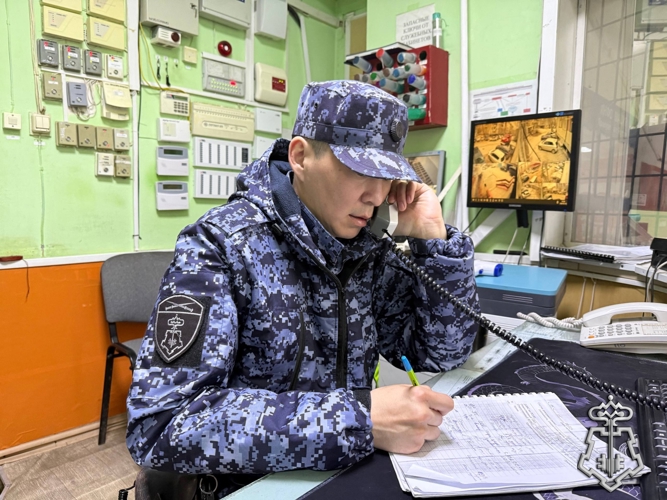 В Якутском отделе вневедомственной охраны Росгвардии прошли совместные пожарно-тактические занятия