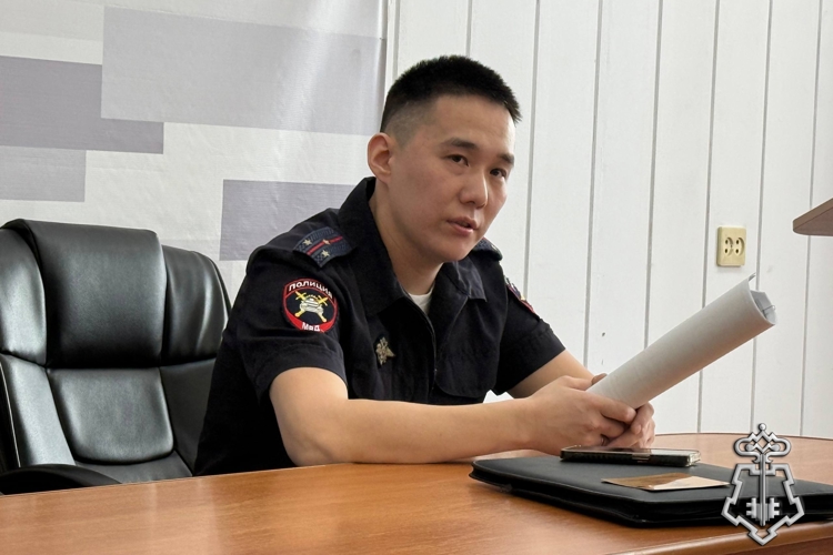 В Якутске прошли занятия с личным составом УВО Росгвардии по укреплению дисциплины 