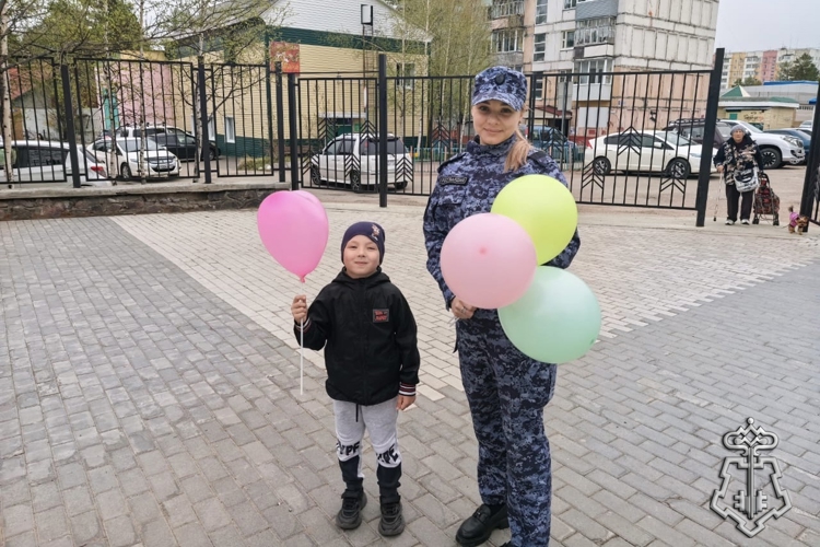 Вневедомственная охрана в Якутии поддержала акцию «Росгвардия на страже детства»
